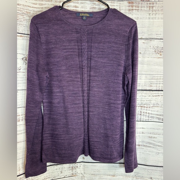 Brooks Brothers Sweaters - Brooks Brothers Sweater Womens Sz M crew Neck Fine Marino wool Ripped knit